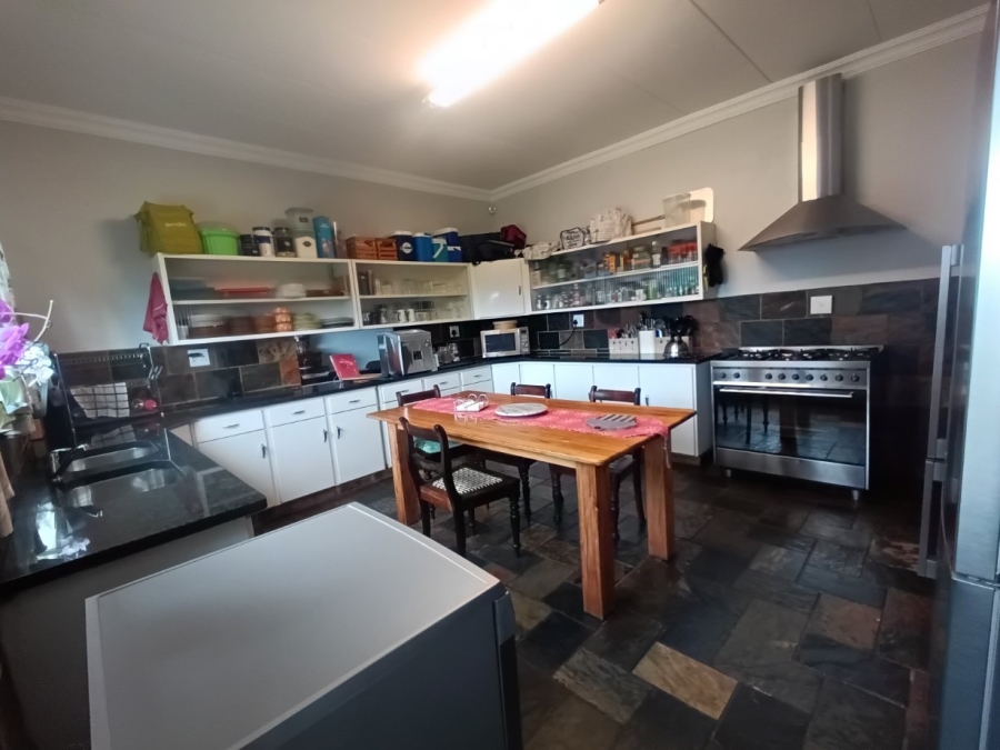 Commercial Property for Sale in Oog Van Boekenhoutskloof Alias Tweefonte Gauteng