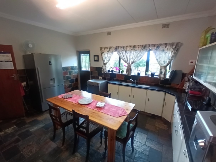 Commercial Property for Sale in Oog Van Boekenhoutskloof Alias Tweefonte Gauteng