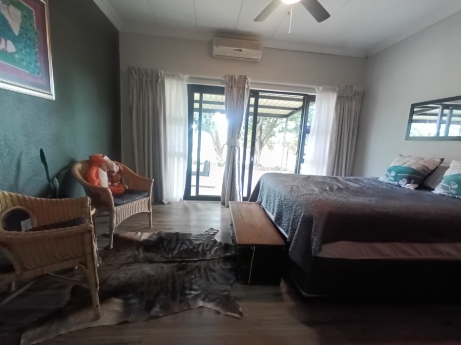 Commercial Property for Sale in Oog Van Boekenhoutskloof Alias Tweefonte Gauteng