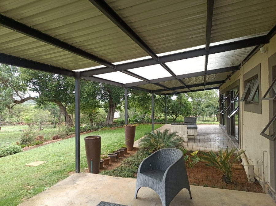 Commercial Property for Sale in Oog Van Boekenhoutskloof Alias Tweefonte Gauteng