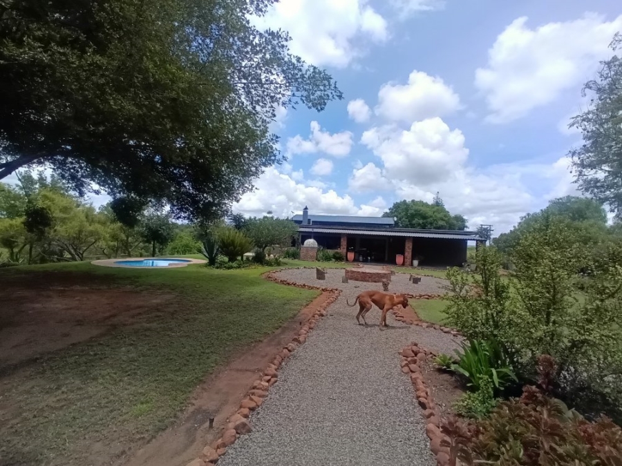 Commercial Property for Sale in Oog Van Boekenhoutskloof Alias Tweefonte Gauteng