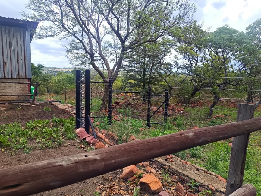Commercial Property for Sale in Oog Van Boekenhoutskloof Alias Tweefonte Gauteng