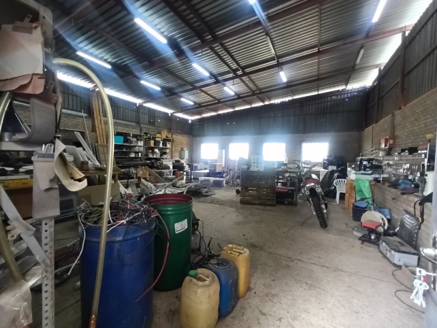 Commercial Property for Sale in Oog Van Boekenhoutskloof Alias Tweefonte Gauteng