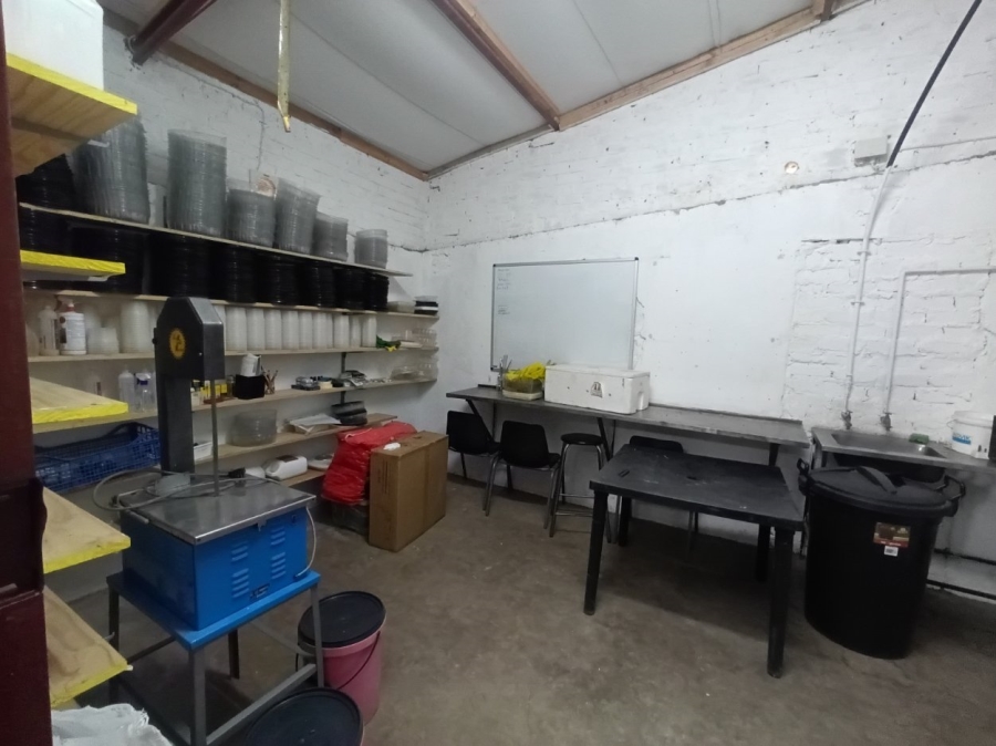 Commercial Property for Sale in Oog Van Boekenhoutskloof Alias Tweefonte Gauteng