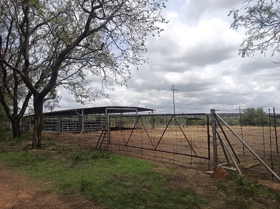 Commercial Property for Sale in Oog Van Boekenhoutskloof Alias Tweefonte Gauteng