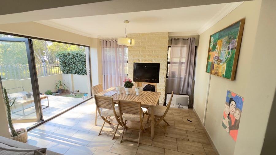 4 Bedroom Property for Sale in Candlewoods Country Estate Gauteng