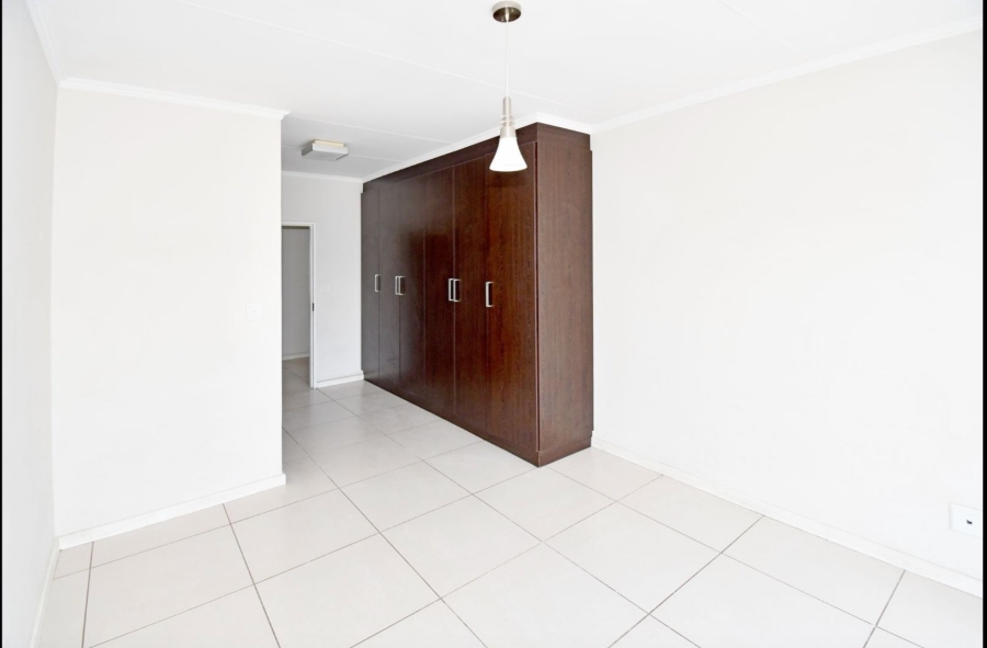 2 Bedroom Property for Sale in Kyalami Hills Gauteng