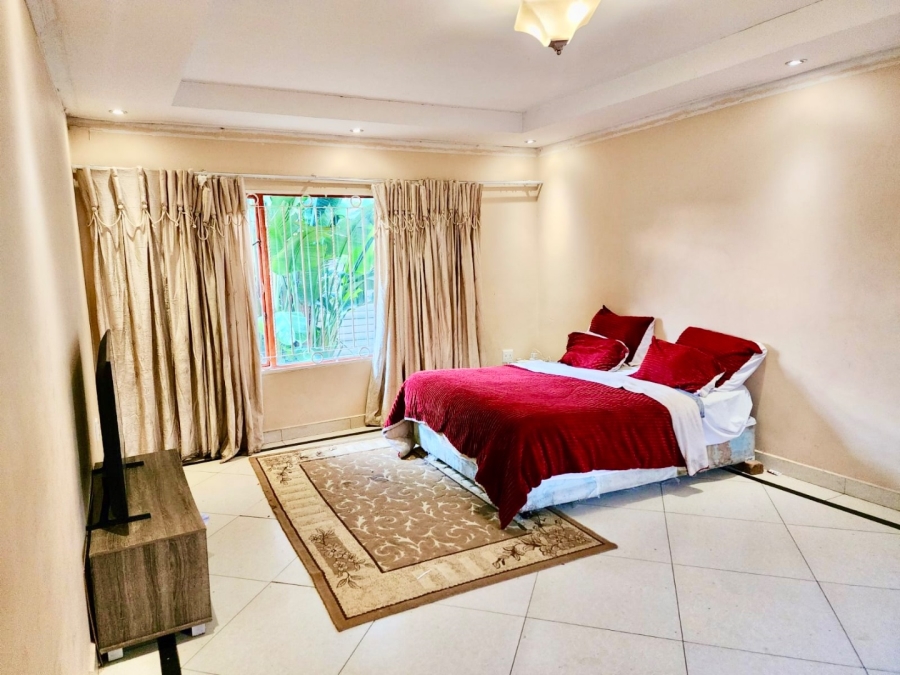 5 Bedroom Property for Sale in Karenpark Gauteng