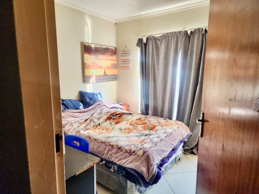 5 Bedroom Property for Sale in Karenpark Gauteng