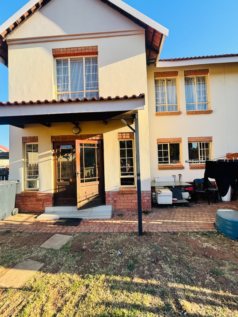 3 Bedroom Property for Sale in Brooklands Lifestyle Estate Gauteng