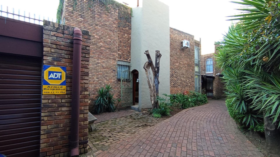 5 Bedroom Property for Sale in Arcadia Gauteng