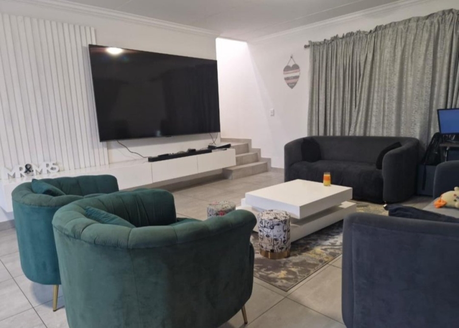 3 Bedroom Property for Sale in Thatchfield Ridge Gauteng