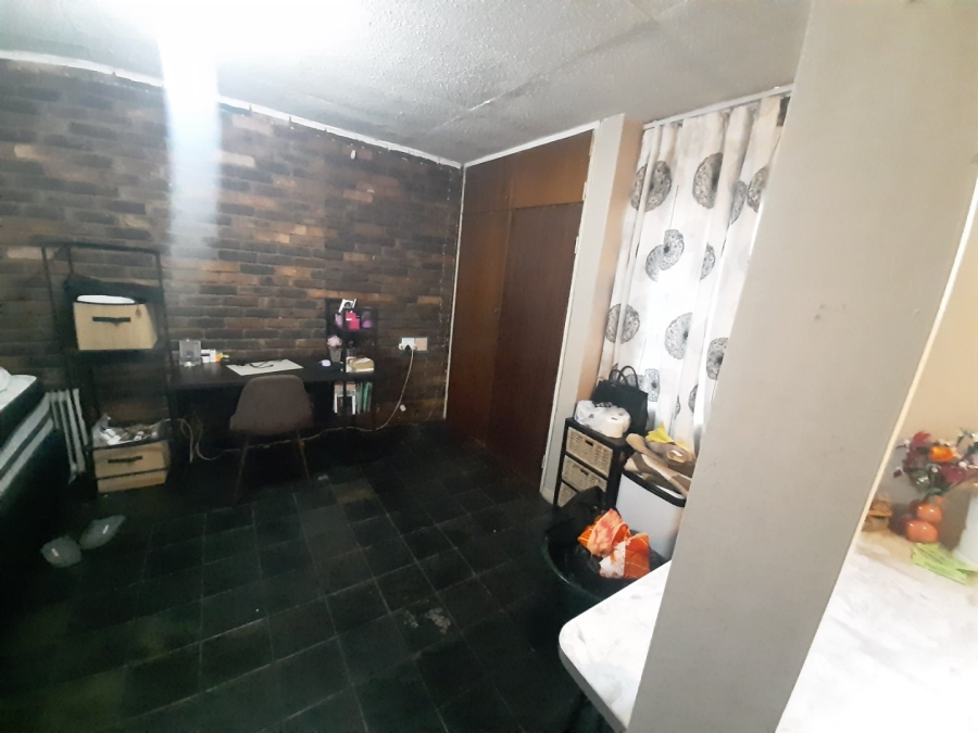 1 Bedroom Property for Sale in Arcadia Gauteng