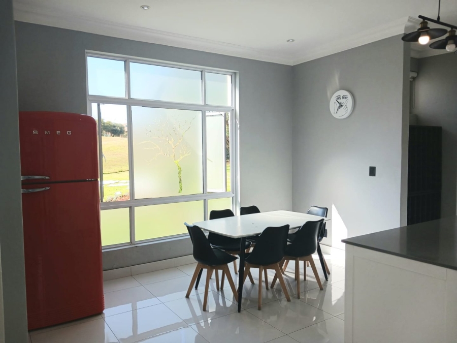 5 Bedroom Property for Sale in Blue Valley Golf Estate Gauteng