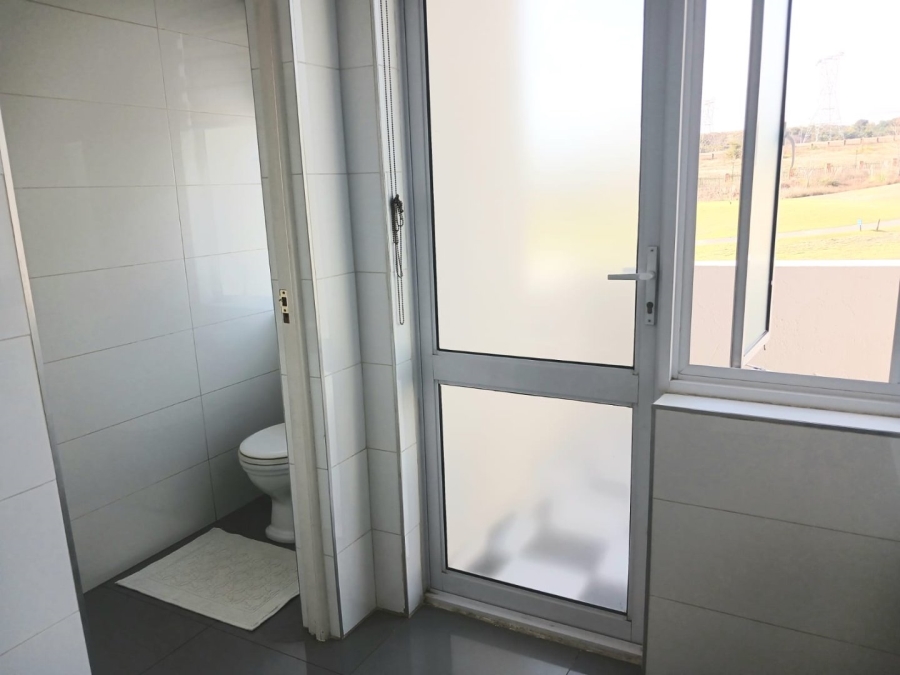 5 Bedroom Property for Sale in Blue Valley Golf Estate Gauteng