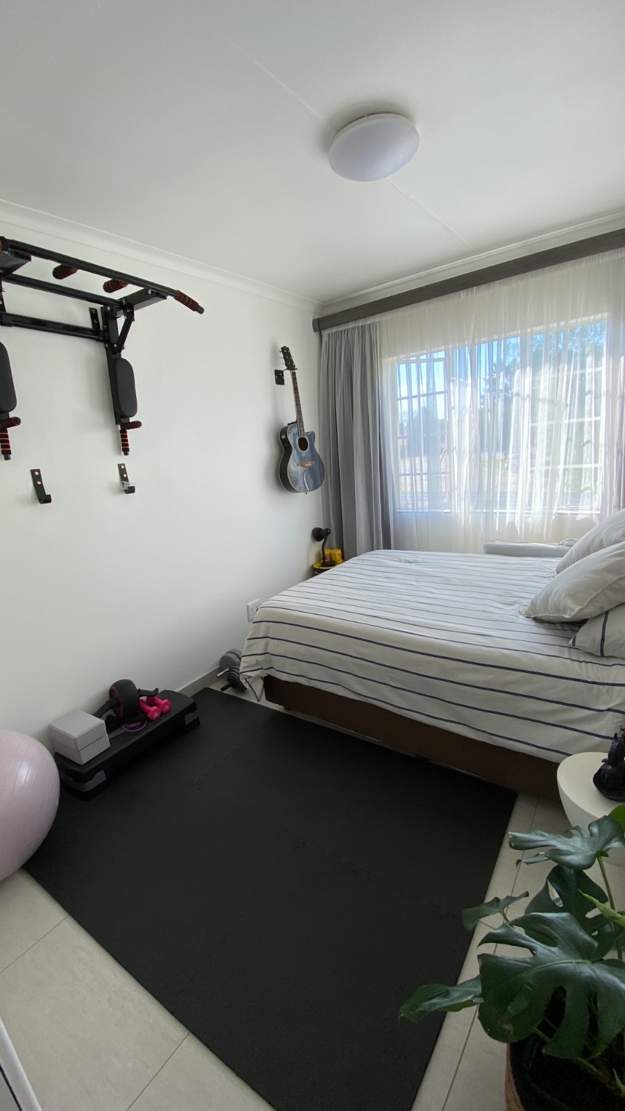 2 Bedroom Property for Sale in Die Hoewes Gauteng