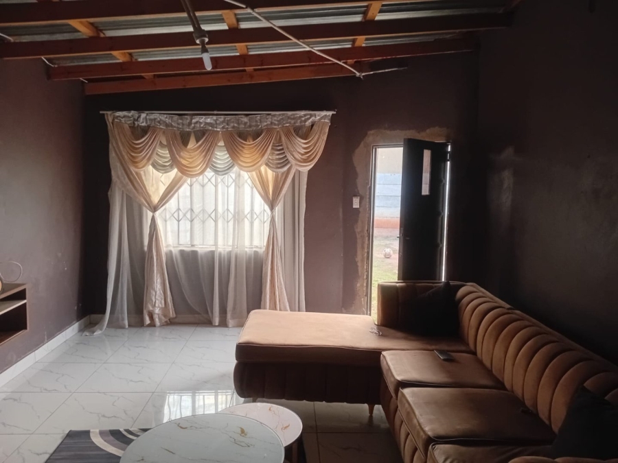 2 Bedroom Property for Sale in Langaville Gauteng