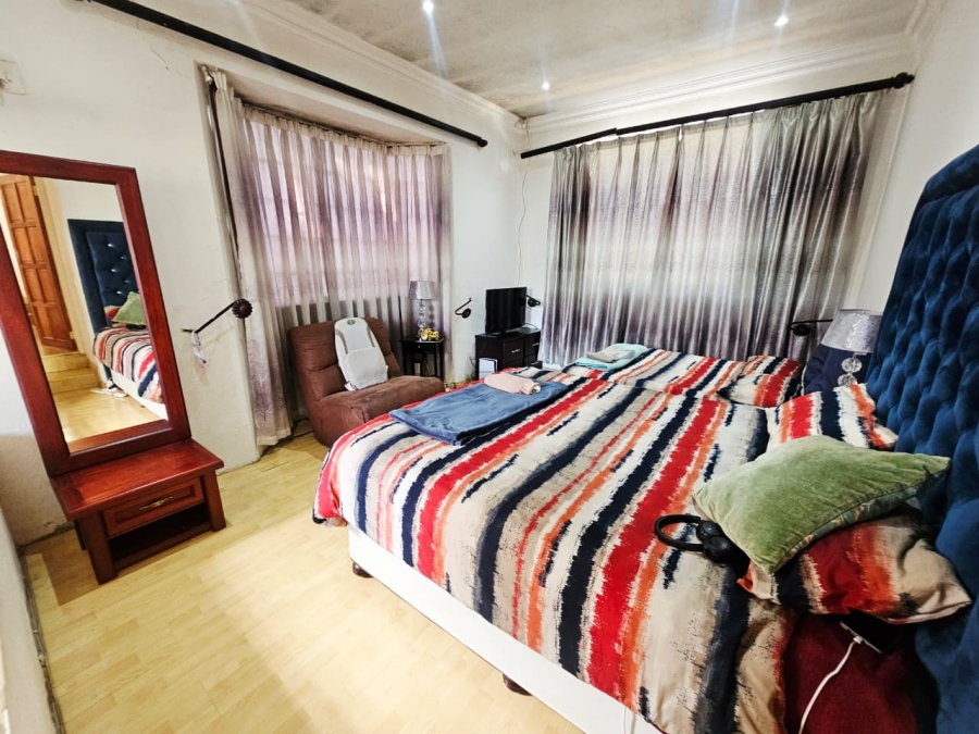 4 Bedroom Property for Sale in Heuweloord Gauteng