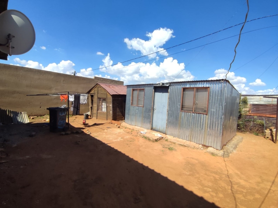 2 Bedroom Property for Sale in Duduza Gauteng