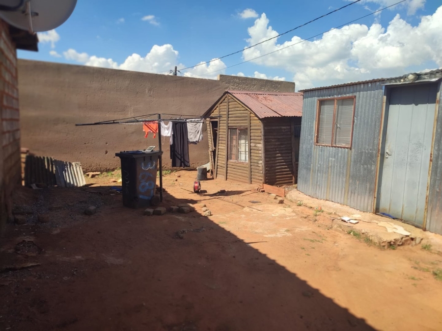2 Bedroom Property for Sale in Duduza Gauteng