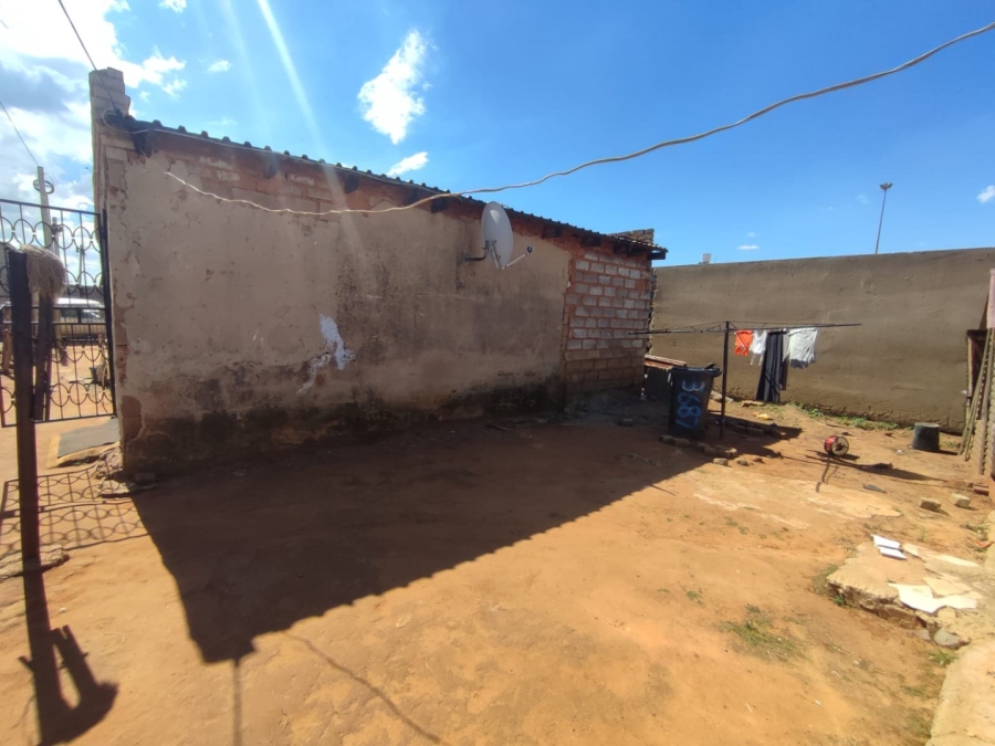 2 Bedroom Property for Sale in Duduza Gauteng