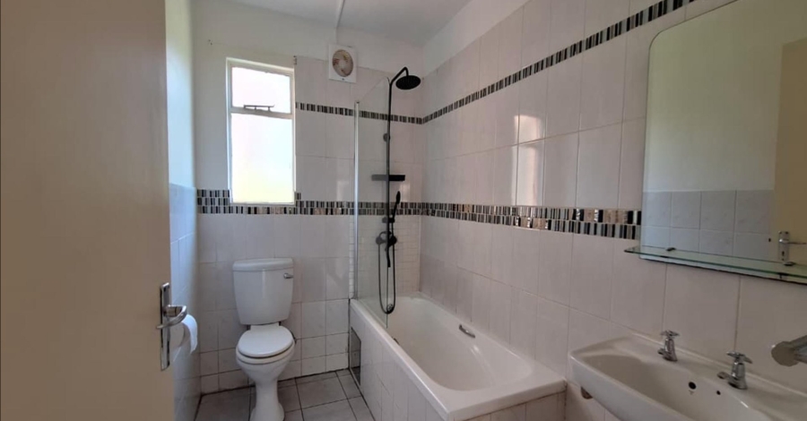 2 Bedroom Property for Sale in Sundowner Gauteng