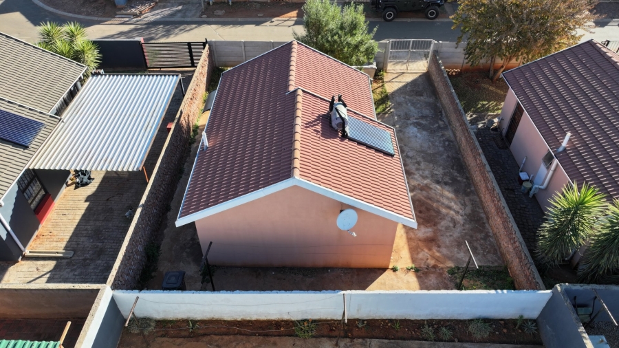 2 Bedroom Property for Sale in Sky City Gauteng