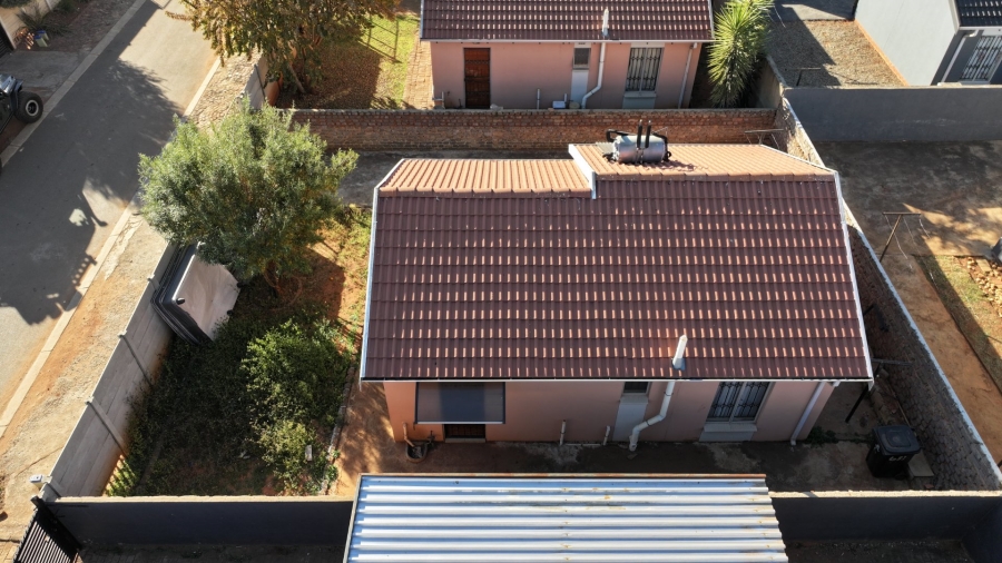 2 Bedroom Property for Sale in Sky City Gauteng
