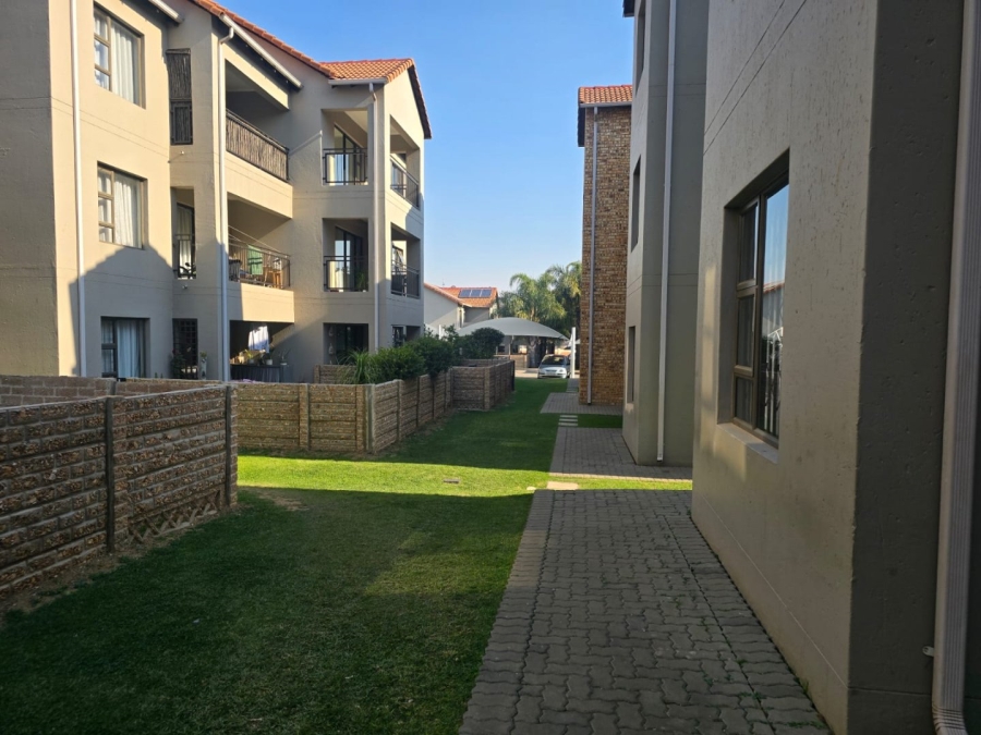 2 Bedroom Property for Sale in Brentwood Park AH Gauteng