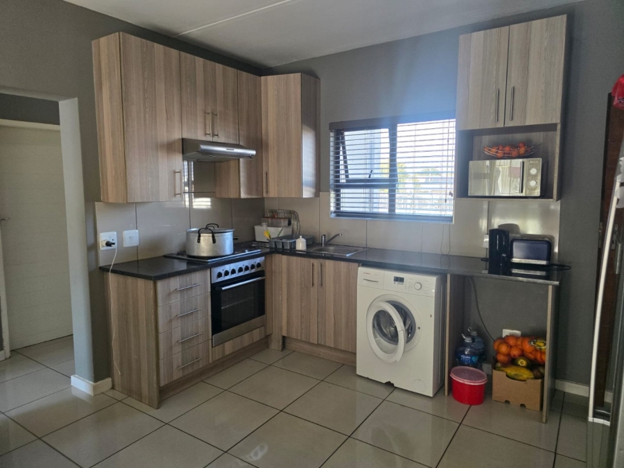 2 Bedroom Property for Sale in Brentwood Park AH Gauteng
