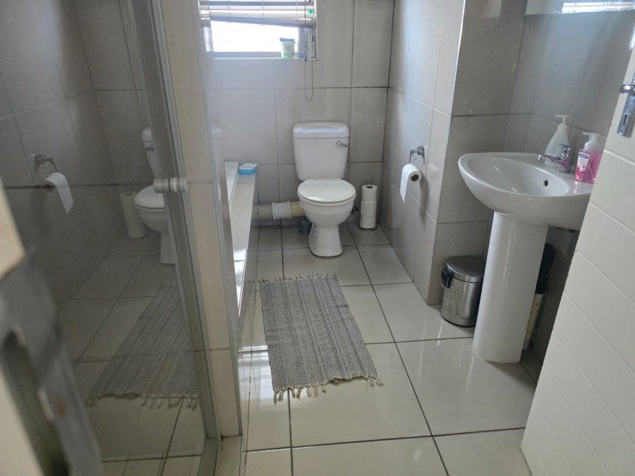 2 Bedroom Property for Sale in Brentwood Park AH Gauteng