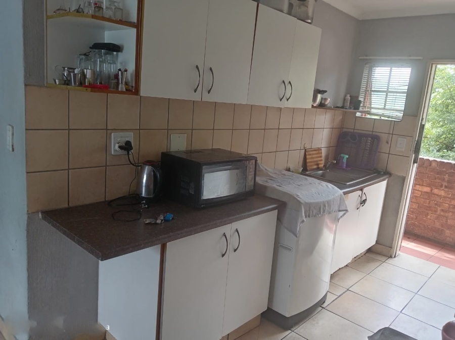 2 Bedroom Property for Sale in Pretoria West Gauteng