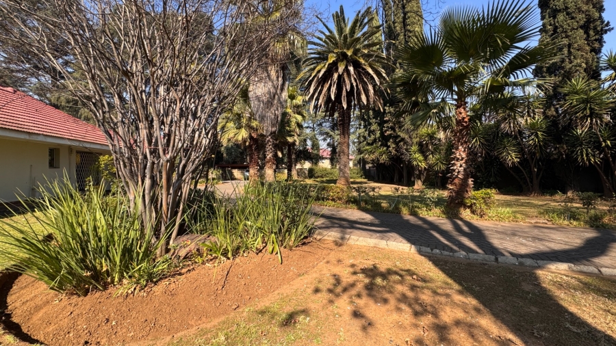 4 Bedroom Property for Sale in Three Rivers Proper Gauteng