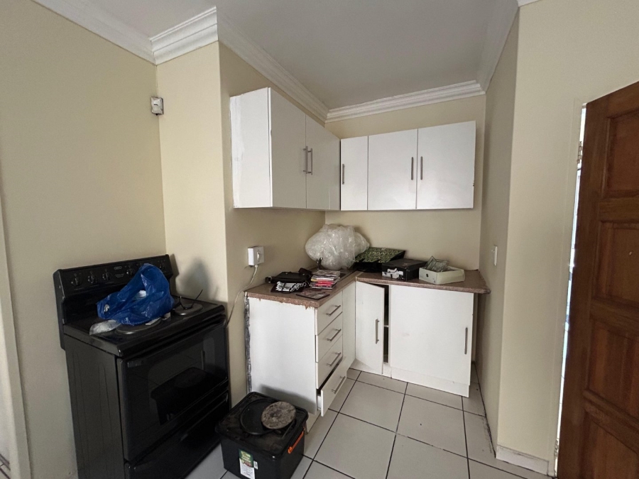 4 Bedroom Property for Sale in Sonneveld Gauteng