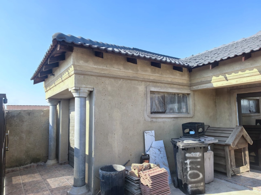2 Bedroom Property for Sale in Payneville Gauteng