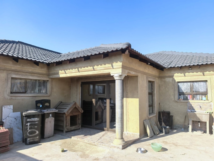2 Bedroom Property for Sale in Payneville Gauteng