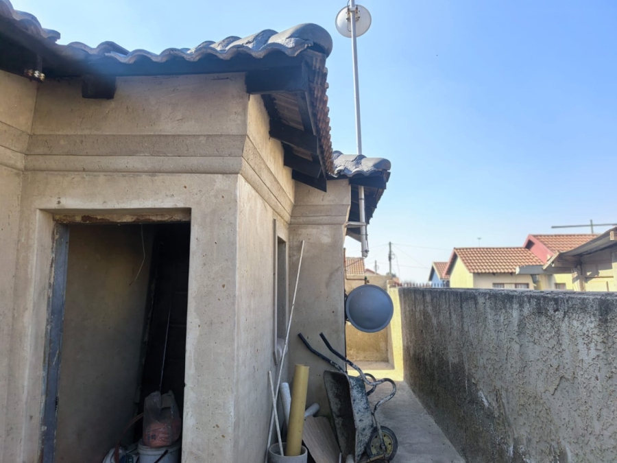 2 Bedroom Property for Sale in Payneville Gauteng
