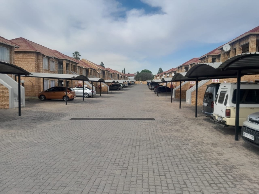 To Let 2 Bedroom Property for Rent in Rynfield Gauteng