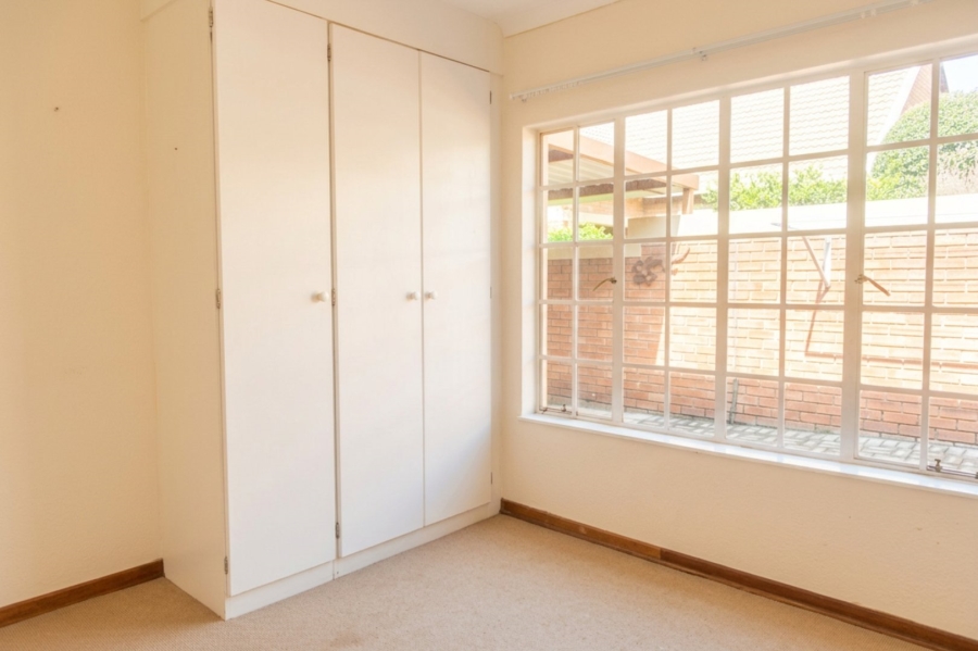  Bedroom Property for Sale in Harveston A H Gauteng