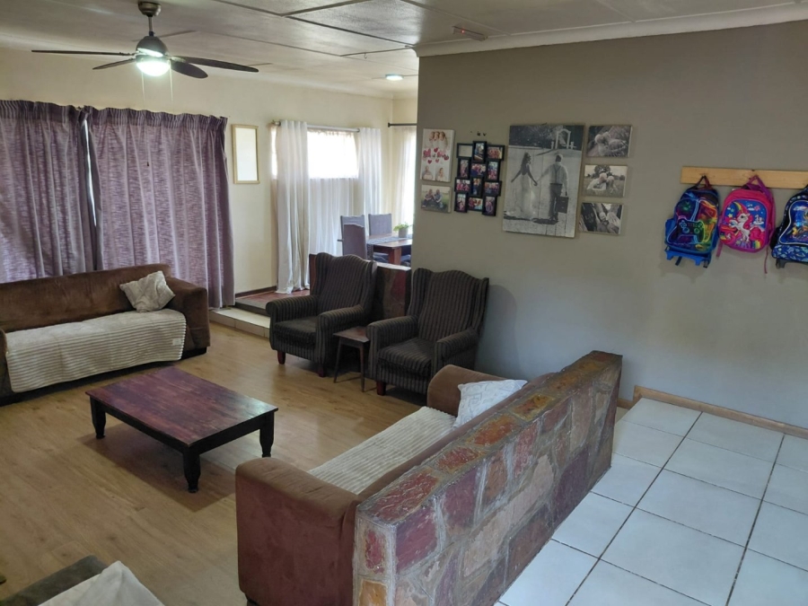 3 Bedroom Property for Sale in Casseldale Gauteng