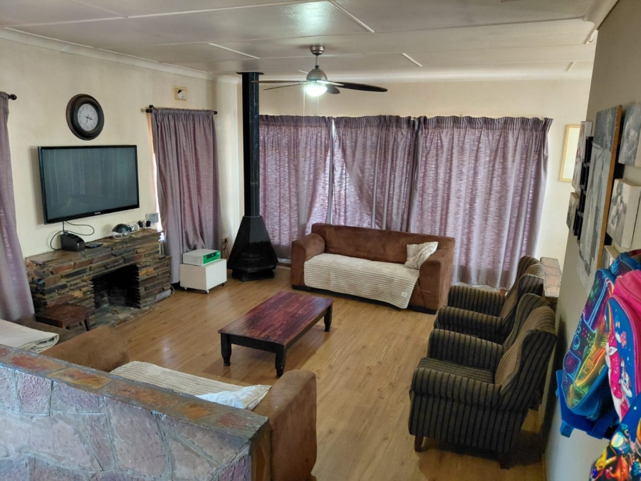 3 Bedroom Property for Sale in Casseldale Gauteng
