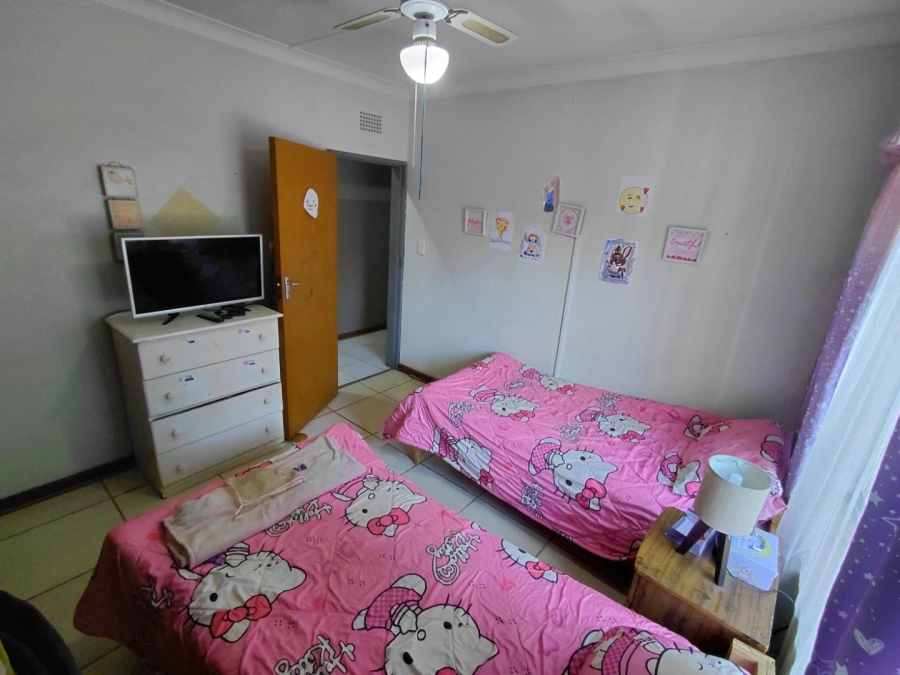 3 Bedroom Property for Sale in Casseldale Gauteng