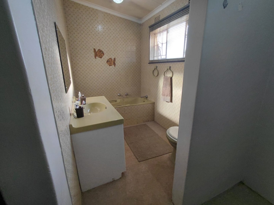 3 Bedroom Property for Sale in Casseldale Gauteng
