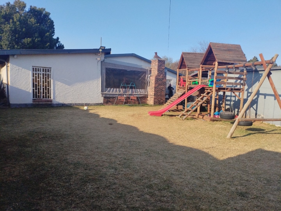 3 Bedroom Property for Sale in Casseldale Gauteng