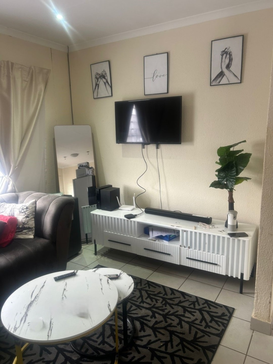 2 Bedroom Property for Sale in Vanderbijlpark CE Gauteng