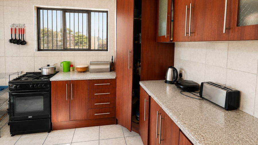 5 Bedroom Property for Sale in West Park Gauteng