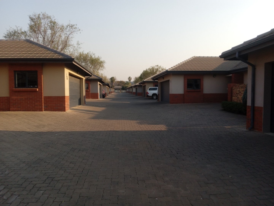 3 Bedroom Property for Sale in Equestria Gauteng