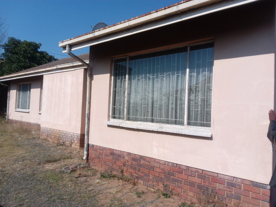 4 Bedroom Property for Sale in Alexandra East Bank Gauteng