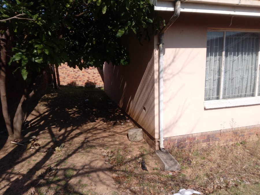 4 Bedroom Property for Sale in Alexandra East Bank Gauteng