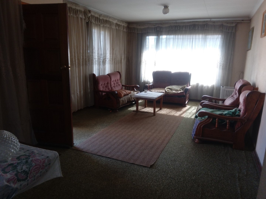 4 Bedroom Property for Sale in Alexandra East Bank Gauteng